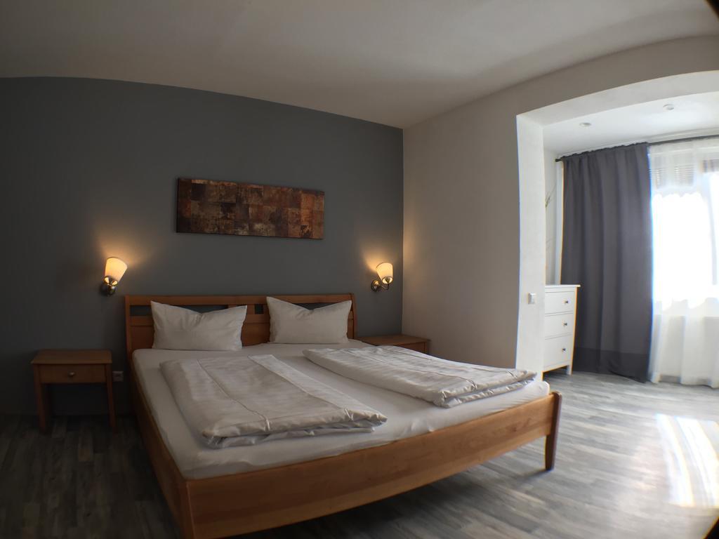 Hotel-Fritz Valwig Bagian luar foto